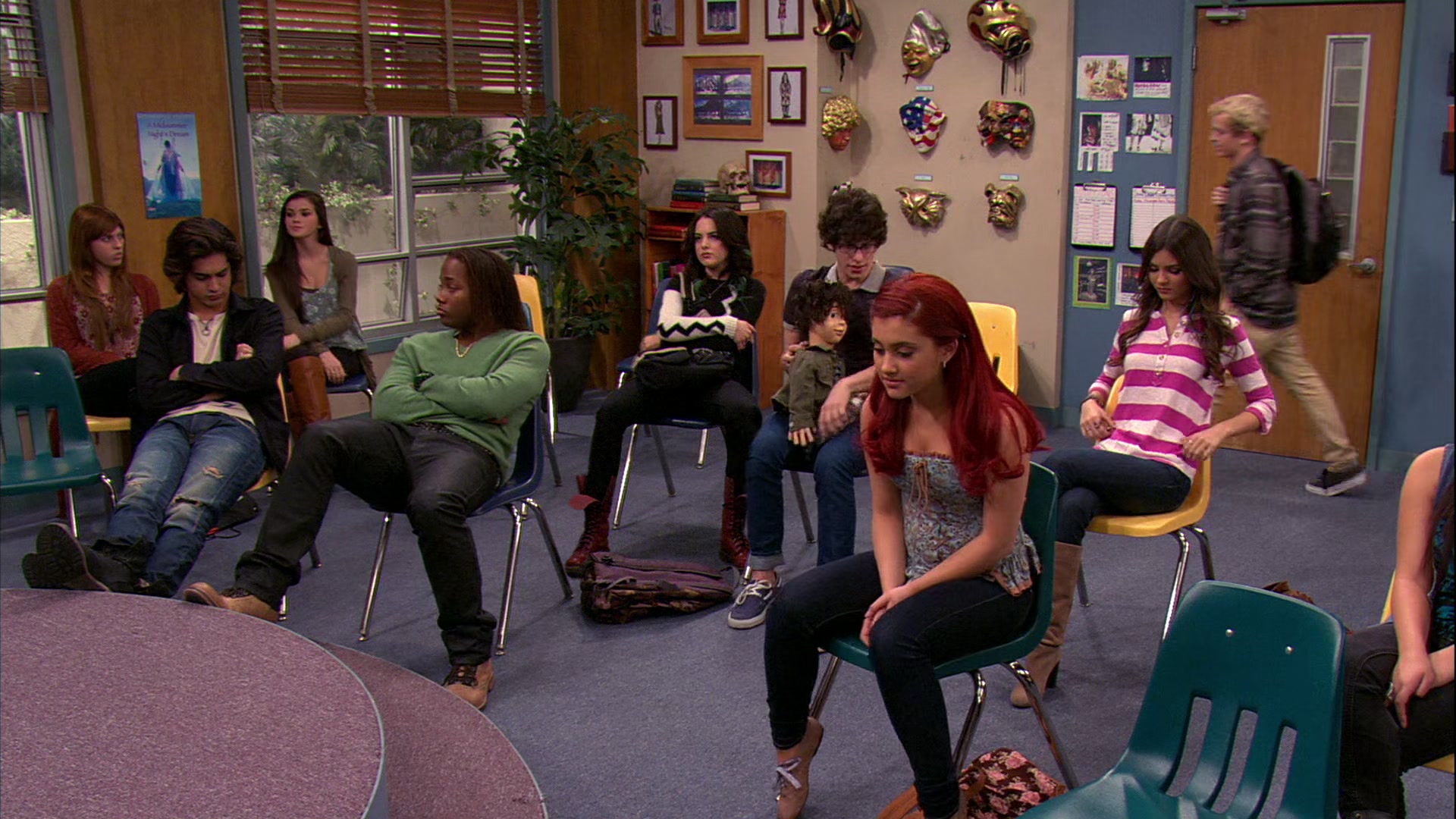 Victorious_S03E06_ToriJadesPlaydate_VJBR_0013.jpg