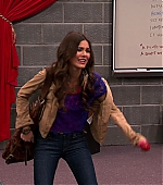 Victorious_S03E07_AprilFoolsBlank_VJBR_0040.jpg