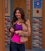 Victorious_S03E07_AprilFoolsBlank_VJBR_1943.jpg