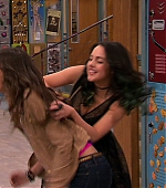 Victorious_S03E07_AprilFoolsBlank_VJBR_1952.jpg