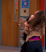 Victorious_S03E07_AprilFoolsBlank_VJBR_1966.jpg