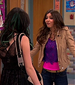 Victorious_S03E07_AprilFoolsBlank_VJBR_1986.jpg