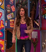 Victorious_S03E07_AprilFoolsBlank_VJBR_2101.jpg