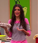 Victorious_S03E08_DrivingToriCrazy_VJBR_0087.jpg