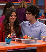 Victorious_S03E09_HowTrinaGotIn_VJBR_0140.jpg