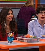 Victorious_S03E09_HowTrinaGotIn_VJBR_0152.jpg