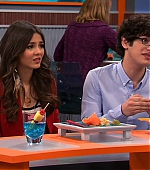 Victorious_S03E09_HowTrinaGotIn_VJBR_0161.jpg