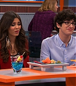 Victorious_S03E09_HowTrinaGotIn_VJBR_0164.jpg