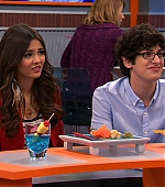 Victorious_S03E09_HowTrinaGotIn_VJBR_0168.jpg