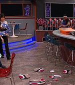 Victorious_S03E09_HowTrinaGotIn_VJBR_2606.jpg