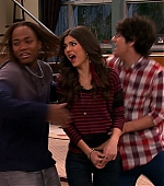 Victorious_S03E09_HowTrinaGotIn_VJBR_0446.jpg