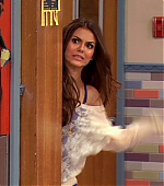 Victorious_S03E09_HowTrinaGotIn_VJBR_0503.jpg