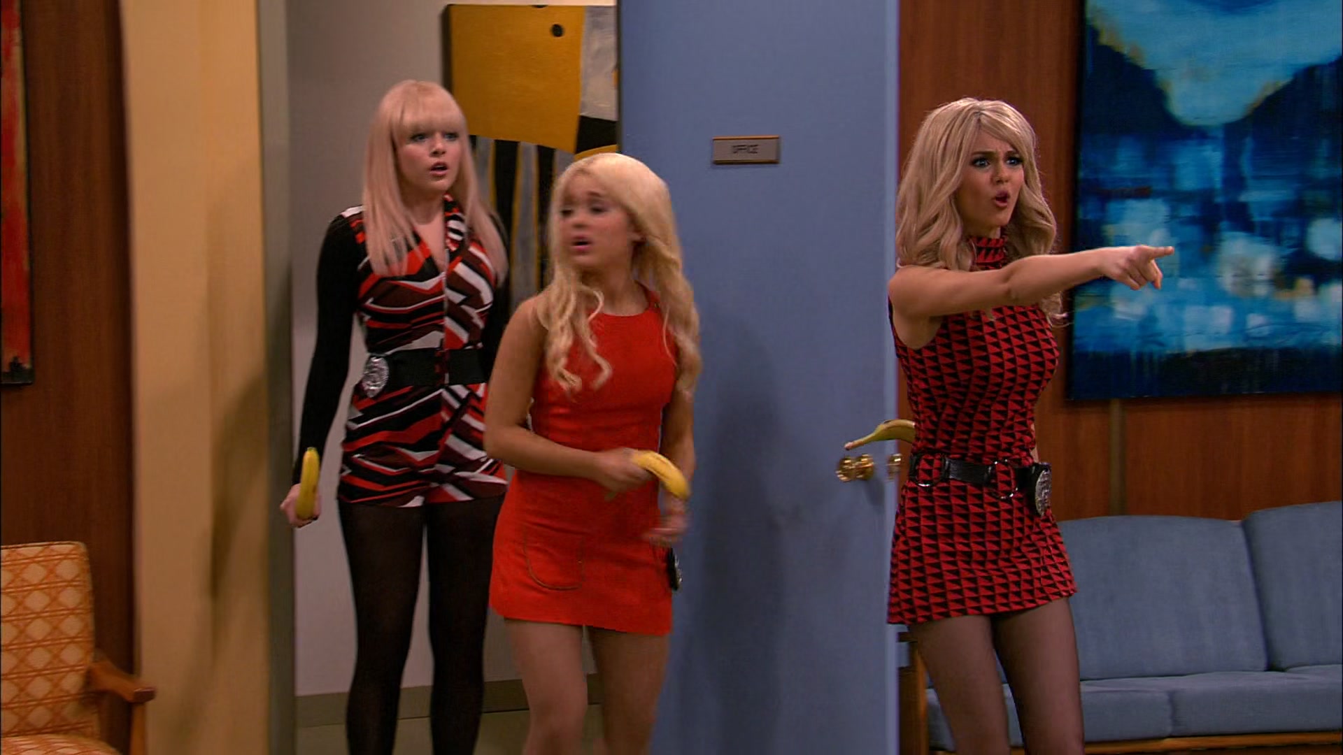 Victorious_S03E13_TheBlondeSquad_VJBR_0035.jpg