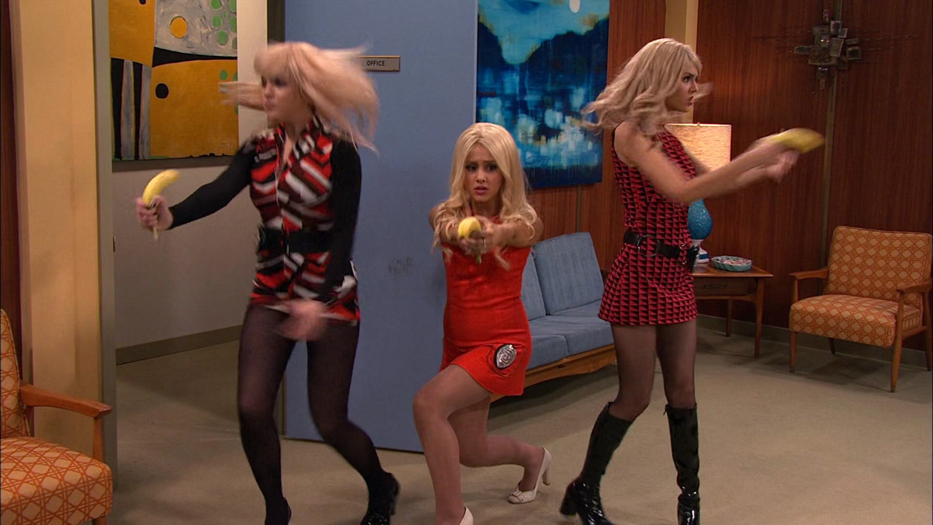 Victorious_S03E13_TheBlondeSquad_VJBR_0045.jpg