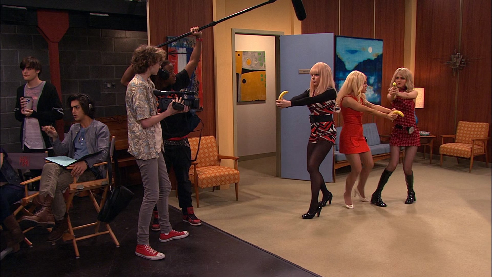 Victorious_S03E13_TheBlondeSquad_VJBR_0055.jpg