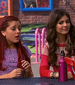 Victorious_S03E13_TheBlondeSquad_VJBR_2006.jpg