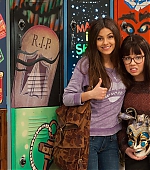 Victorious_3x12_BTS_VJBR.jpg