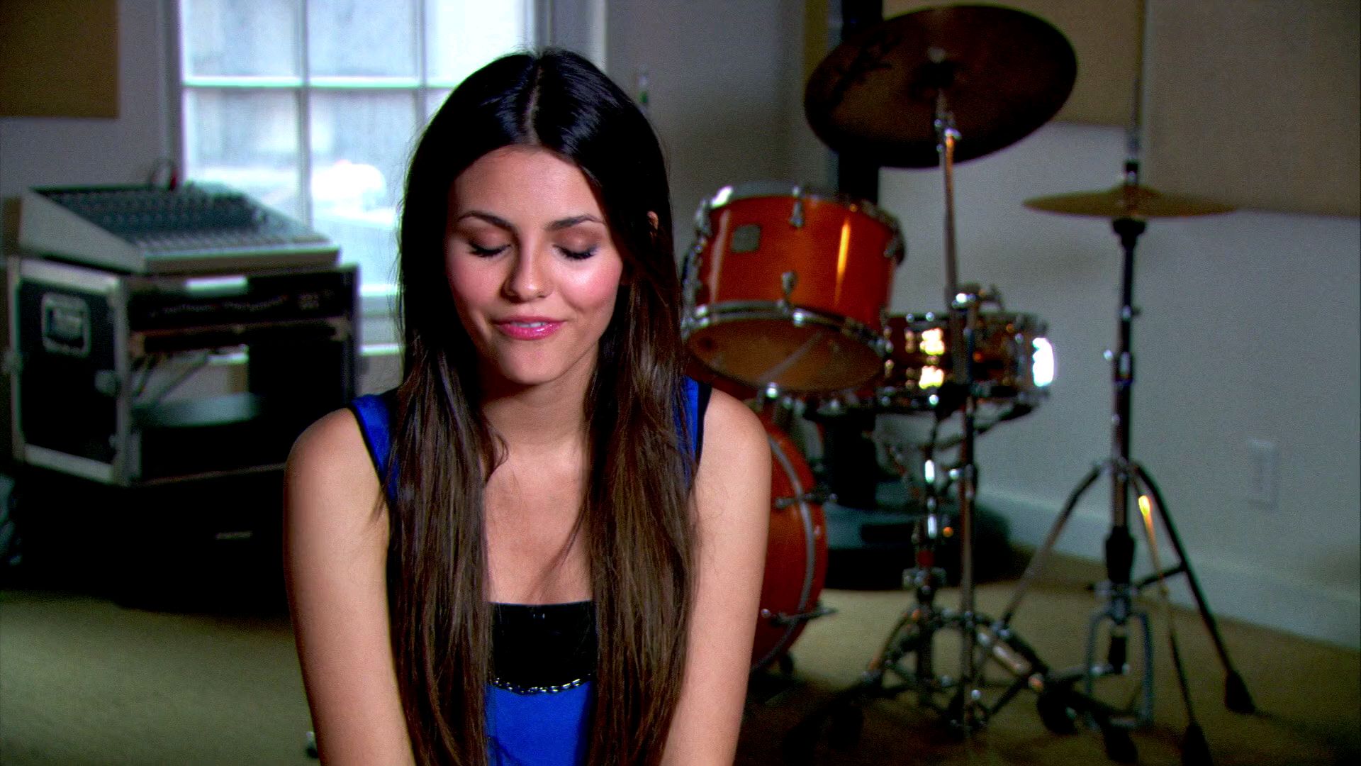 7SecretsWithVictoriaJustice-VJBR0186.jpg