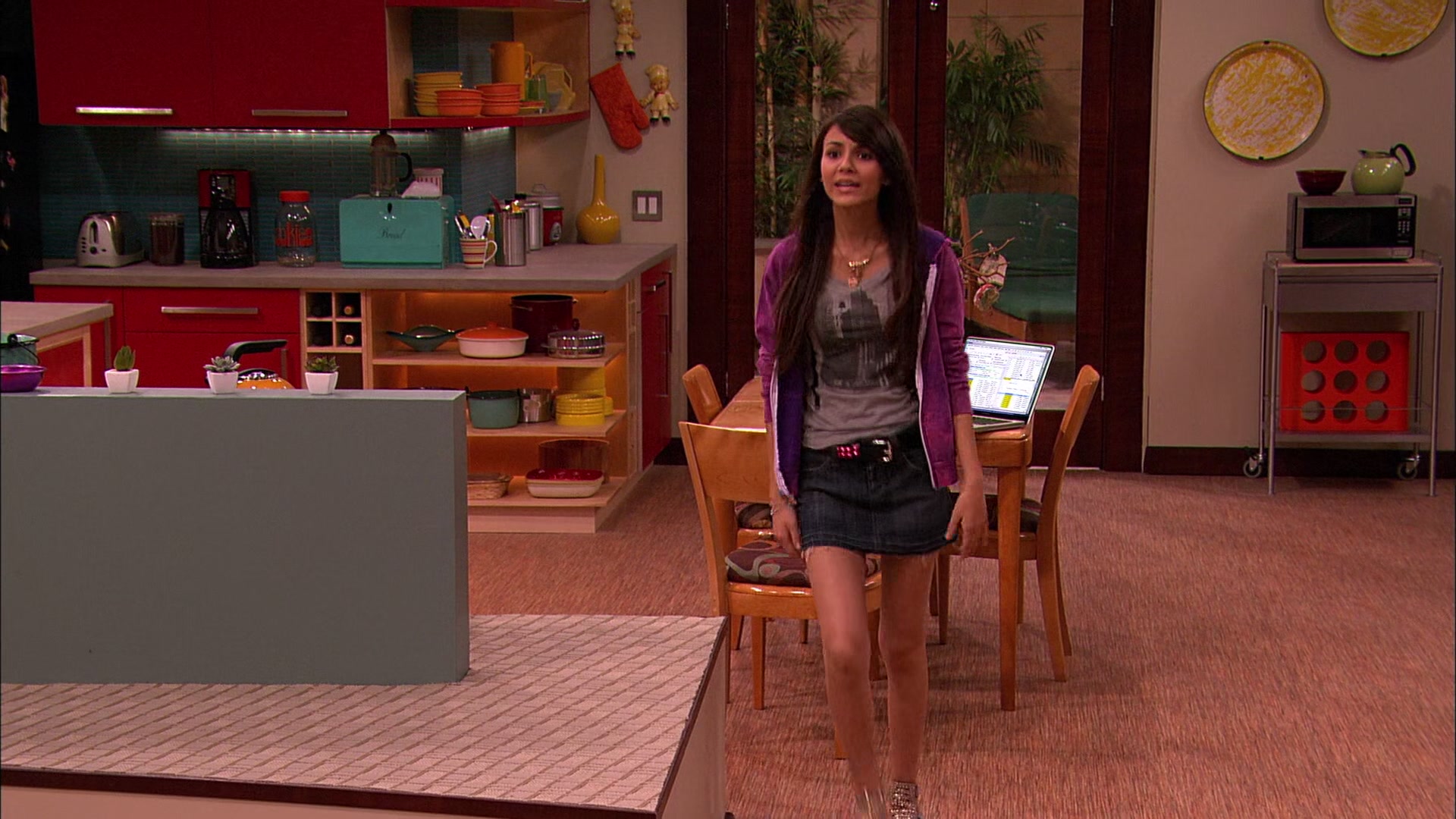 Victorious_S01E01_Pilot_VJBR_0146.jpg