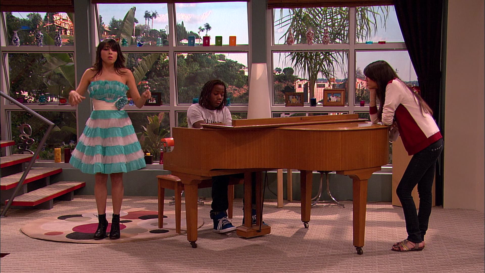 Victorious_S01E01_Pilot_VJBR_0477.jpg