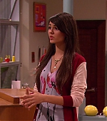 Victorious_S01E01_Pilot_VJBR_0421.jpg