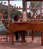 Victorious_S01E01_Pilot_VJBR_0475.jpg