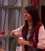 Victorious_S01E01_Pilot_VJBR_0505.jpg