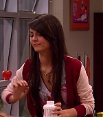 Victorious_S01E01_Pilot_VJBR_0515.jpg