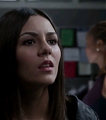 VJBR-EyeCandy-1x04-YOLO0275.jpg