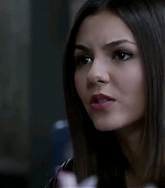 VJBR-EyeCandy-1x04-YOLO0345.jpg