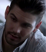 VJBR-EyeCandy-1x04-YOLO0412.jpg