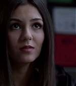 VJBR-EyeCandy-1x04-YOLO0439.jpg