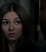 VJBR-EyeCandy-1x04-YOLO0523.jpg