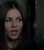 VJBR-EyeCandy-1x04-YOLO0532.jpg