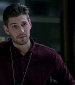 VJBR-EyeCandy-1x04-YOLO1428.jpg