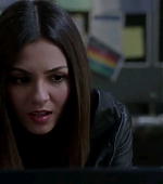 VJBR-EyeCandy-1x04-YOLO1464.jpg