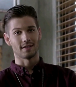 VJBR-EyeCandy-1x04-YOLO1753.jpg