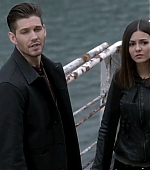 VJBR-EyeCandy-1x04-YOLO1898.jpg