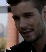 VJBR-EyeCandy-1x04-YOLO2190.jpg