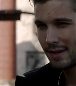 VJBR-EyeCandy-1x04-YOLO2196.jpg