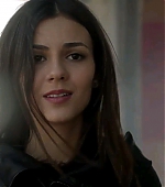 VJBR-EyeCandy-1x04-YOLO2201.jpg