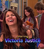 Victorious_S01E02_TheBirdScene_VJBR_0495.jpg