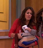 Victorious_S01E02_TheBirdScene_VJBR_0086.jpg