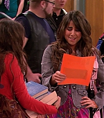 Victorious_S01E02_TheBirdScene_VJBR_0143.jpg