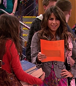 Victorious_S01E02_TheBirdScene_VJBR_0145.jpg