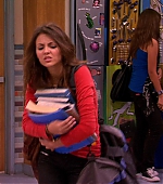 Victorious_S01E02_TheBirdScene_VJBR_0170.jpg