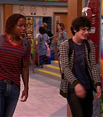 Victorious_S01E02_TheBirdScene_VJBR_0224.jpg