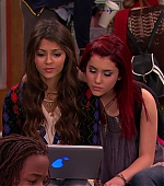 Victorious_S01E04_TheBirthweekSong_VJBR_0200.jpg