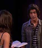 Victorious_S01E06_ToriTheZombie_VJBR_0148.jpg