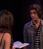 Victorious_S01E06_ToriTheZombie_VJBR_0150.jpg